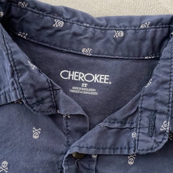 Cherokee 2T Skull and Cross bone Button Up Shirt - Picture 4 of 4
